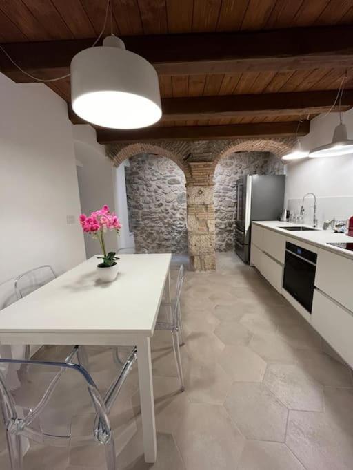 Charme In Centro With Private Parking Διαμέρισμα Ασκόλι Πιτσένο Εξωτερικό φωτογραφία